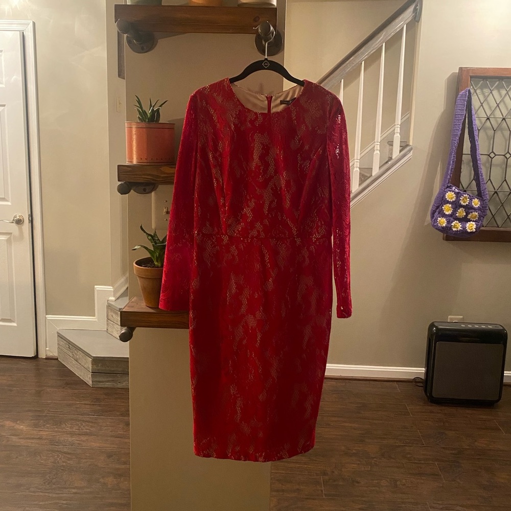 Pied A Terre Lace Shift Dress